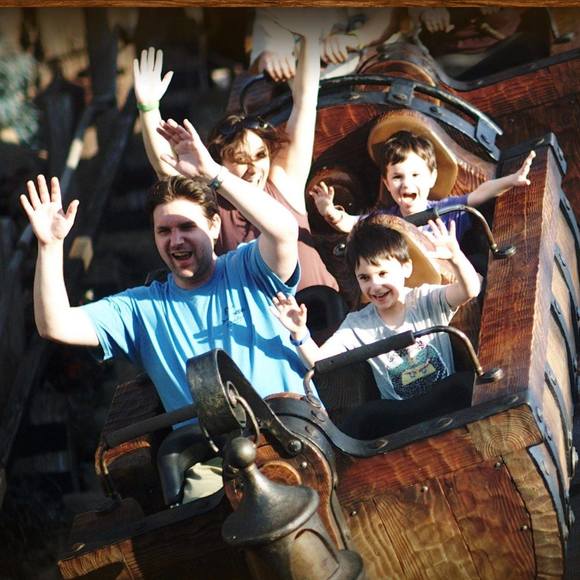 Meet your Posher, Allison - Picture 1 of 1